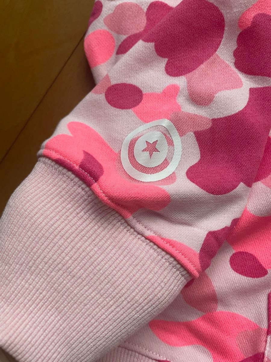 アベイシングエイプ シャークパーカー a bathing ape 男女兼用 アベイシングエイプ シャークパーカー a bathing ape 男女兼用