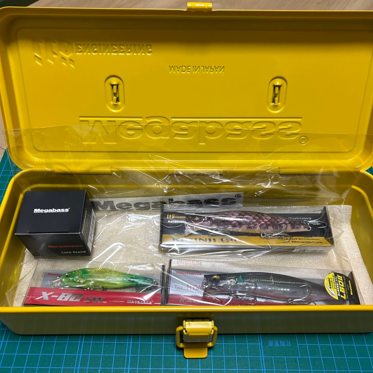 メガバス Megabass スペシャルカラー 2025 福袋 ソルト 新品未 メガバス Megabass スペシャルカラー 2025 福袋 ソルト 新品未