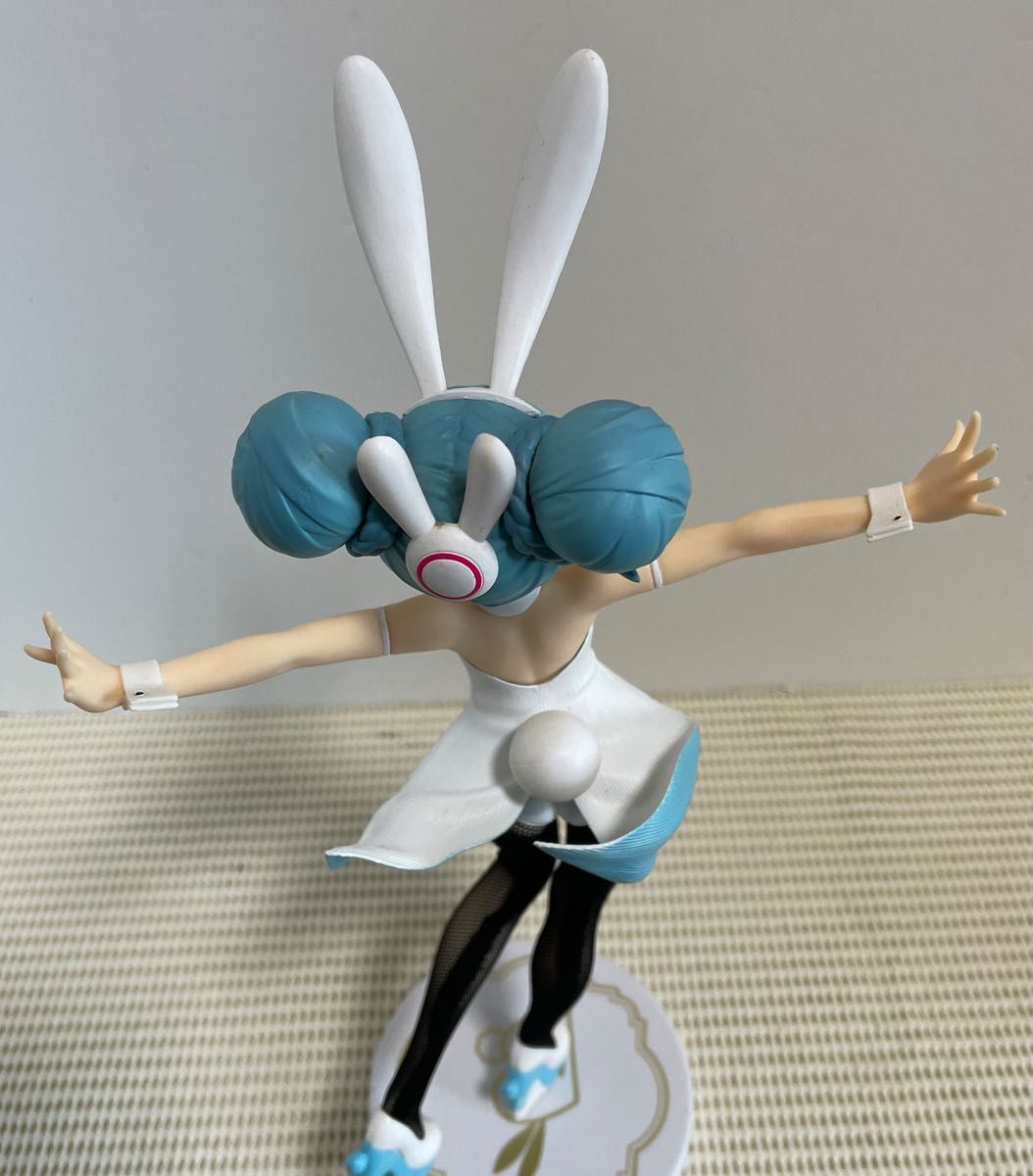 BiCute Bunnies Figure-WHITEver - 初音ミク バニー 白バニー BiCute Bunnies Figure-WHITEver - 初音ミク バニー 白バニー