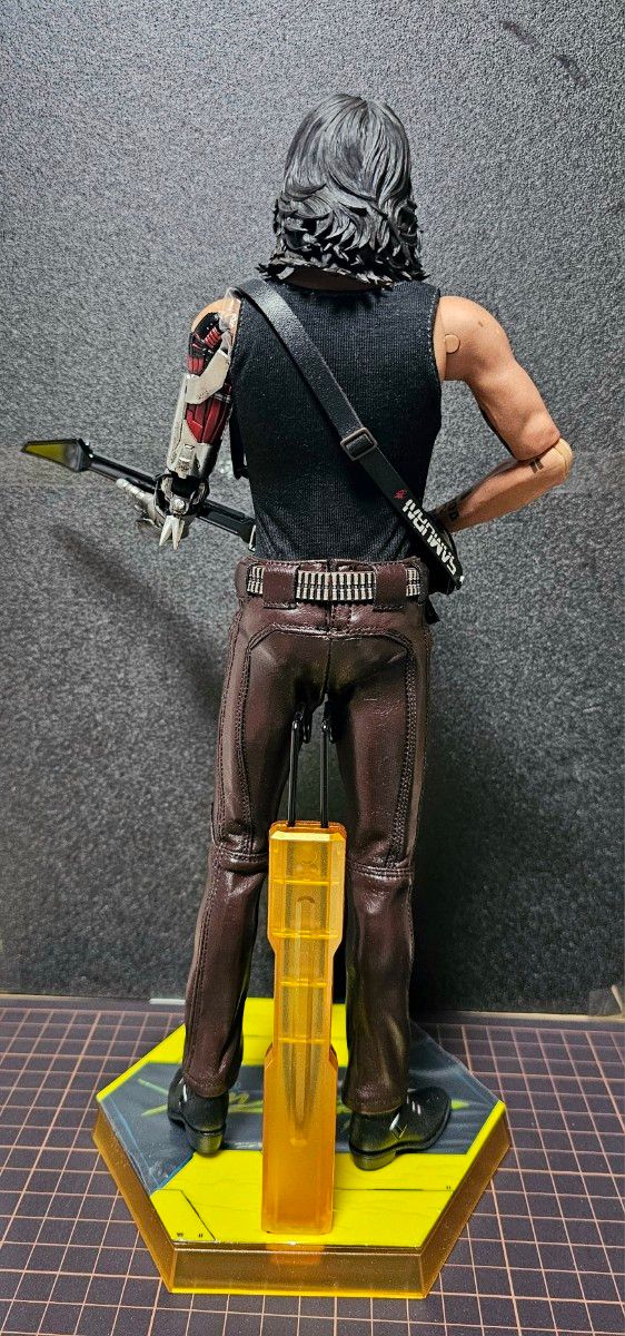 サイバーパンク2077』 ジョニー・シルヴァーハンド 1/6 サイバーパンク2077』 ジョニー・シルヴァーハンド 1/6