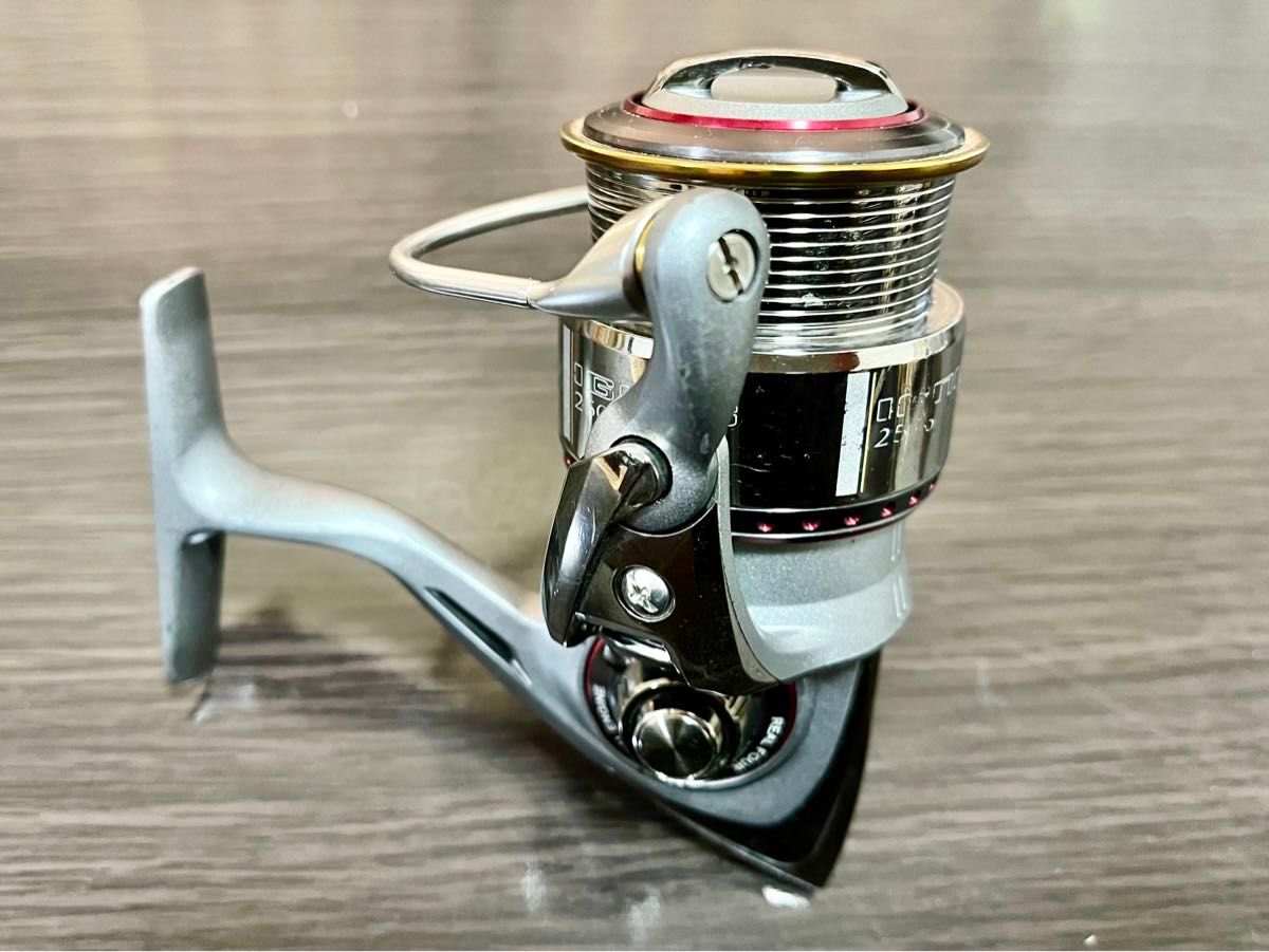 値下げ】TD イグニス2506 ダイワ|スピニングリール 値下げ】TD イグニス2506 ダイワ|スピニングリール