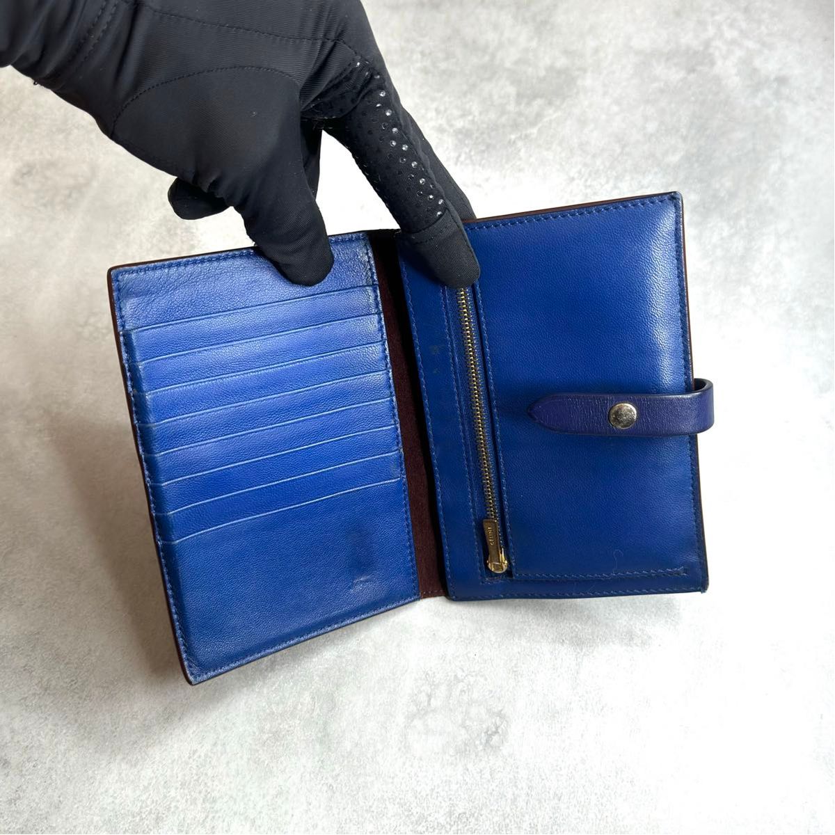 CELINE セリーヌ バイカラーミディアムストラップウォレット 二 CELINE セリーヌ バイカラーミディアムストラップウォレット 二