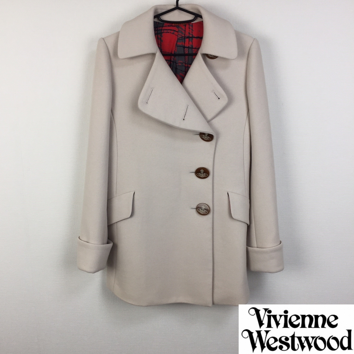  as good as new goods Vivienne Westwood red label melt n pea coat white group size 2 free shipping 