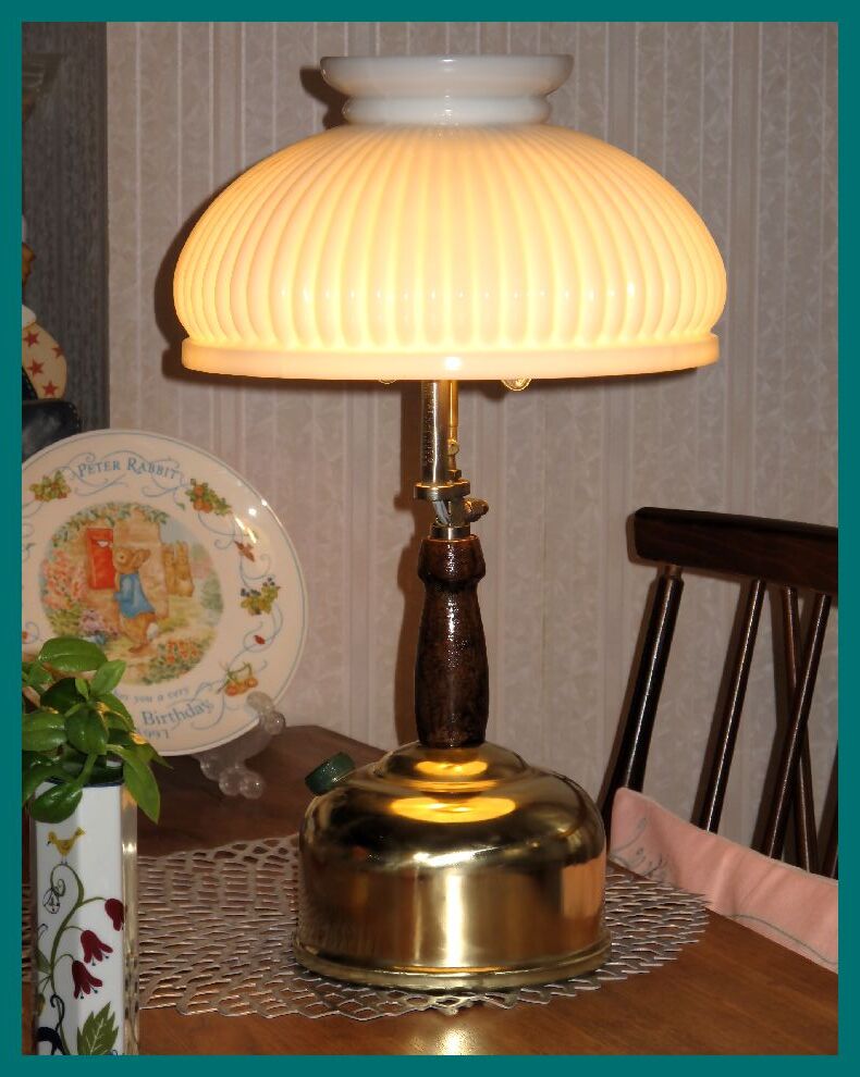 17500円 【M】カナダ製造 コールマン 1946年5月製 テーブル 17500円 【M】カナダ製造 コールマン 1946年5月製 テーブル