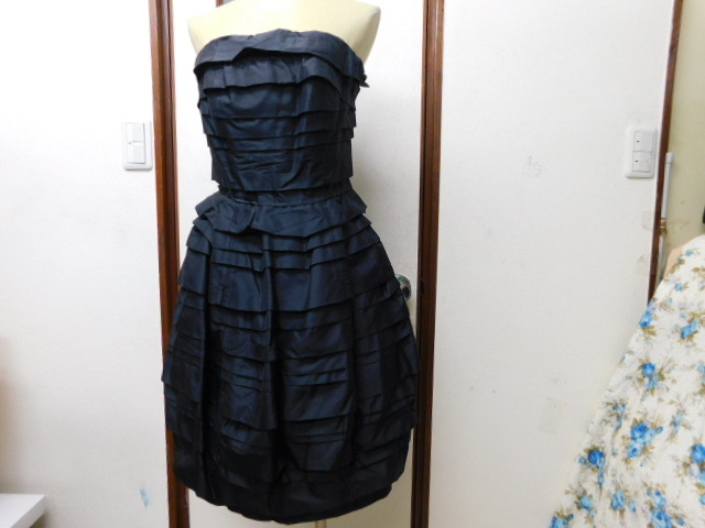 新品本物 NOIR GARCONS des COMME ギャルソン デ コム TA18 超美品 :パーティー:フォーマル 即決 サイズM ワンピース 黒ドレス シルク その他 新品本物 NOIR GARCONS des COMME ギャルソン デ コム TA18 超美品 :パーティー:フォーマル 即決 サイズM ワンピース 黒ドレス シルク その他