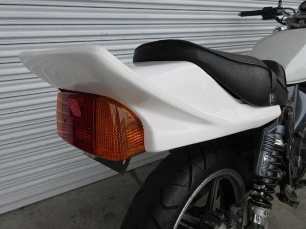 ゼファー400 CBX変換 タイプ テールカウル フェンダーレス セット 新品 ZEPHYR400 ZR400C CBX400F CBX仕様 キット  CBXテール(リア)｜売買されたオークション情報、Yahoo!オークション(旧ヤフオク!) の商品情報をアーカイブ公開 -  オークファン（aucfan.com）