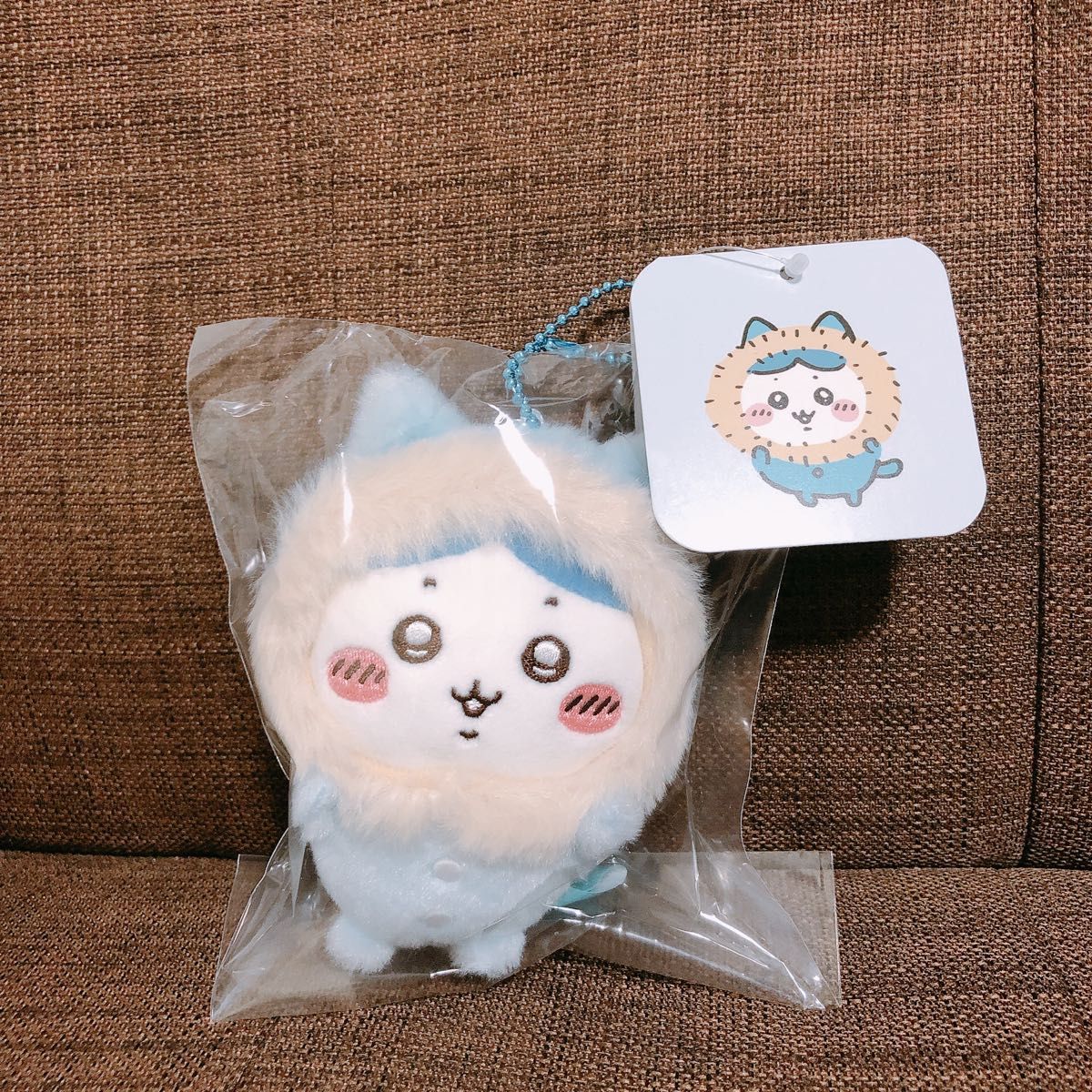 新品】ちいかわ フッサフッサな パジャママスコット ハチワレ 新品】ちいかわ フッサフッサな パジャママスコット ハチワレ