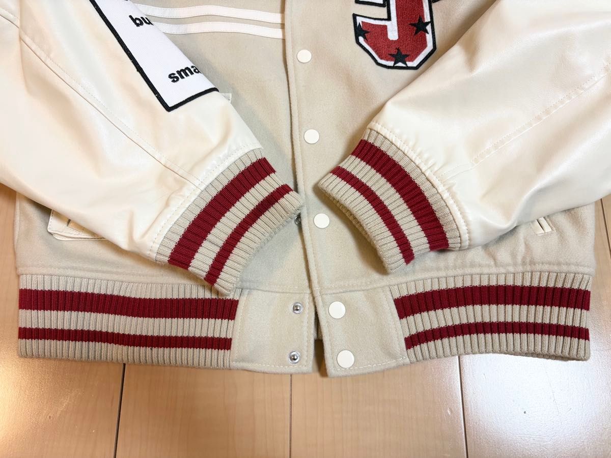 ティーナジョジュン TINAJOJUN TINA JOJUNスタジャン ベージュ ティーナジョジュン TINAJOJUN TINA JOJUNスタジャン ベージュ