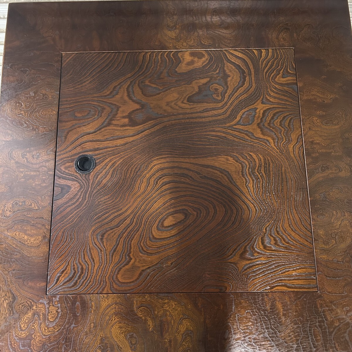 高級 関西 火鉢 座卓 囲炉裏 欅 91×91×高さ42cm テーブル 高級 関西 火鉢 座卓 囲炉裏 欅 91×91×高さ42cm テーブル
