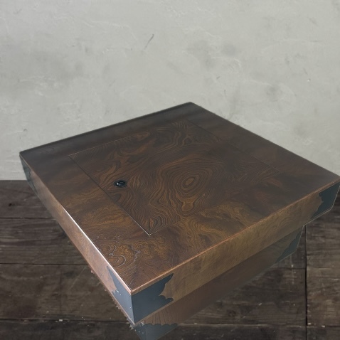 高級 関西 火鉢 座卓 囲炉裏 欅 91×91×高さ42cm テーブル 高級 関西 火鉢 座卓 囲炉裏 欅 91×91×高さ42cm テーブル