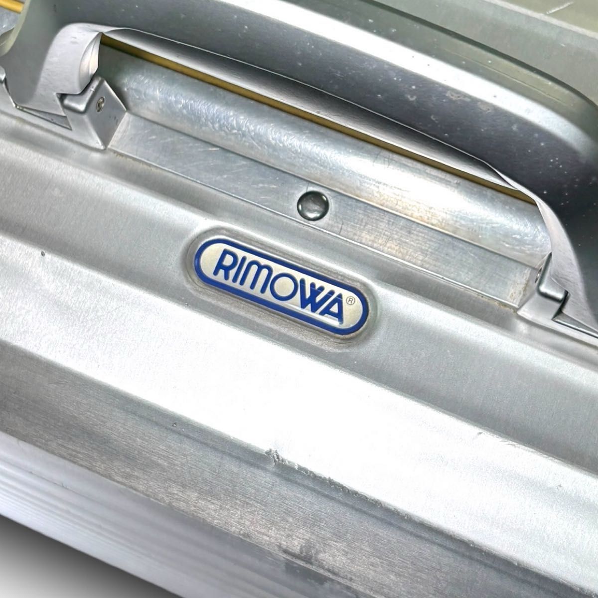 RIMOWA リモワ トパーズ アタッシュケース スーツケース アルミ RIMOWA リモワ トパーズ アタッシュケース スーツケース アルミ