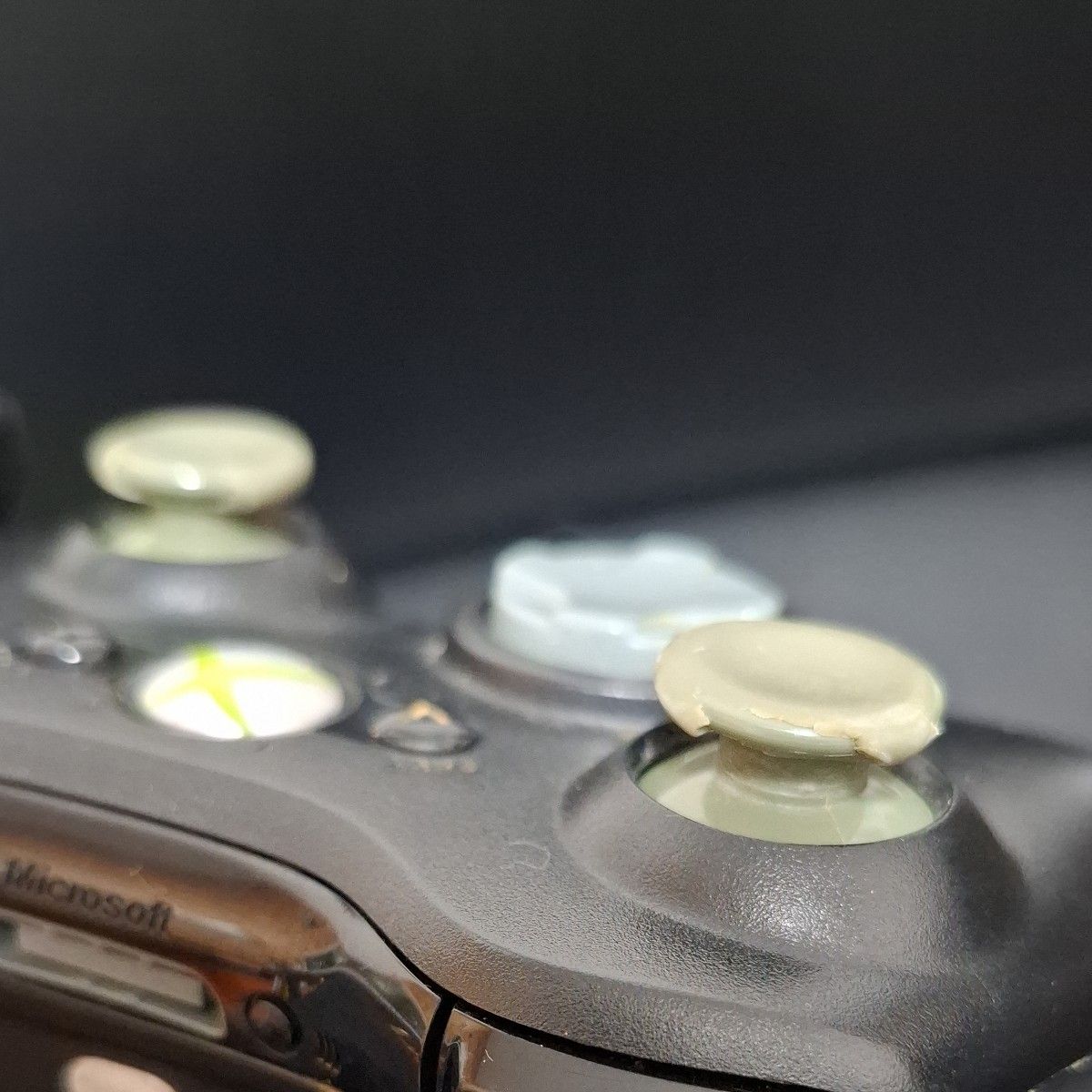 ジャンク品】 Xbox360 ワイヤレスコントローラー 3個セット ジャンク品】 Xbox360 ワイヤレスコントローラー 3個セット