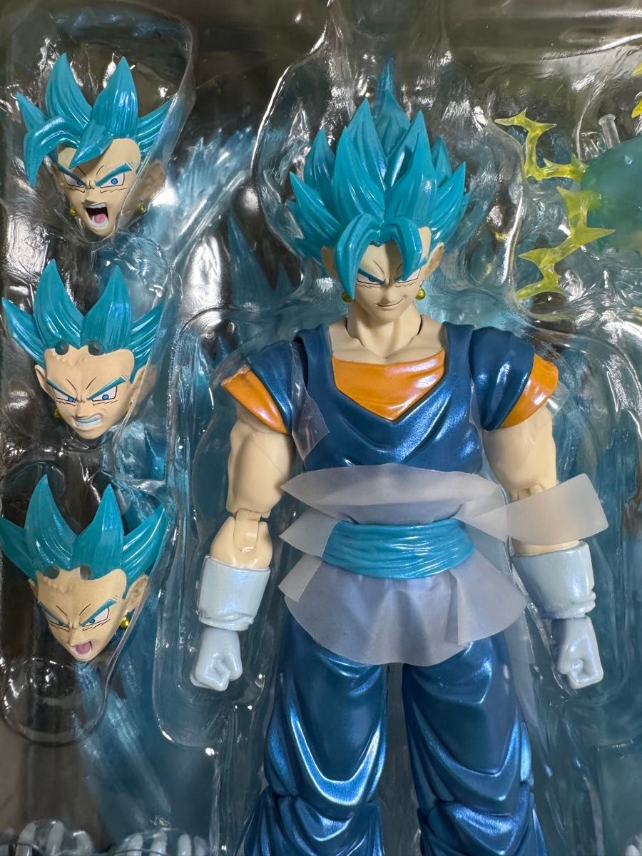 S H Figuarts スーパーサイヤ人ゴッドスーパーサイヤ人ベジット S H Figuarts スーパーサイヤ人ゴッドスーパーサイヤ人ベジット