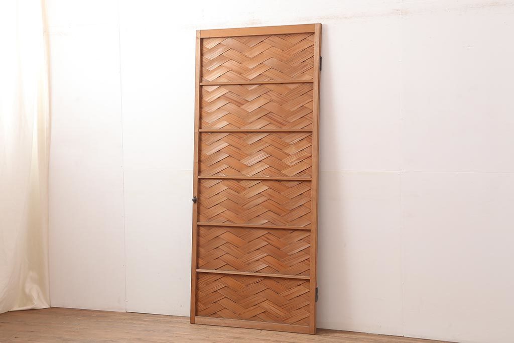 R-045835　アンティーク建具　矢羽根網代　和風の空間づくりにおすすめの木製ドア(扉、建具)(R-045835)