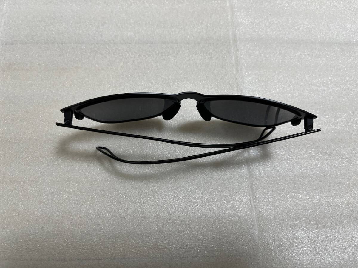 8500円 OAKLEY × FRAGMENT DESIGN Frogskins TITANIUM 8500円 OAKLEY × FRAGMENT DESIGN Frogskins TITANIUM