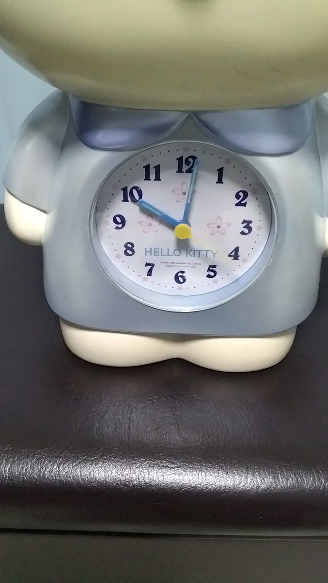 ハローキティ 置時計