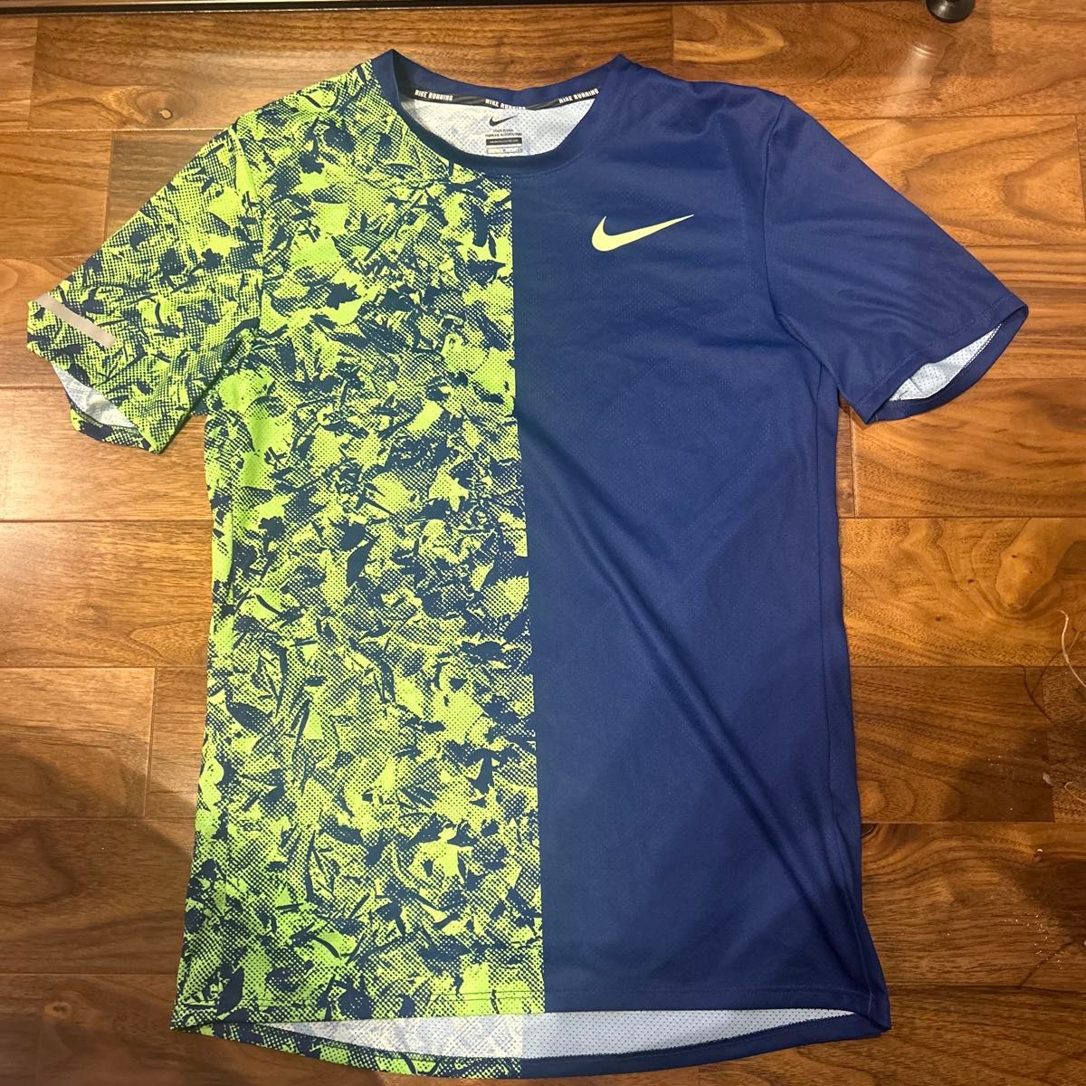 美品】ナイキ プロエリート2019 Tシャツ nike pro elite Sサイズ 美品】ナイキ プロエリート2019 Tシャツ nike pro elite Sサイズ