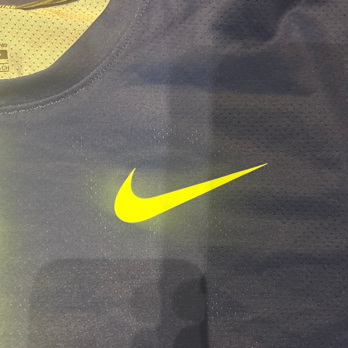 美品】ナイキ プロエリート2019 Tシャツ nike pro elite Sサイズ 美品】ナイキ プロエリート2019 Tシャツ nike pro elite Sサイズ