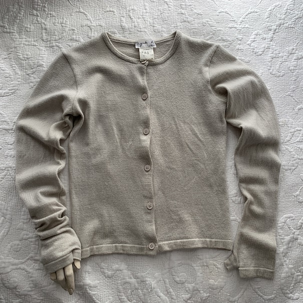 agnes b. アニエスベー 指穴付きカーディガン　やわらか毛ウール　グレーベージュ　agnis b PARIS　フランス制　PARIS