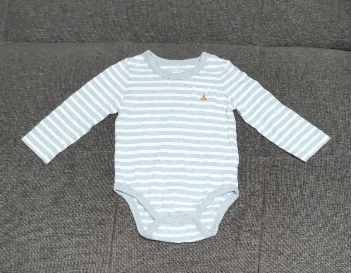 美品☆ baby Gapのボディスーツ 90