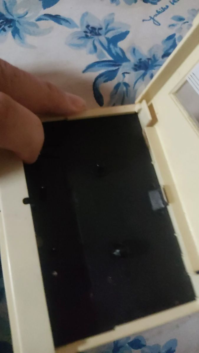 【ジャンク398】モーター動くが途中で止まる カセットプレーヤー 現状渡し、無保証。