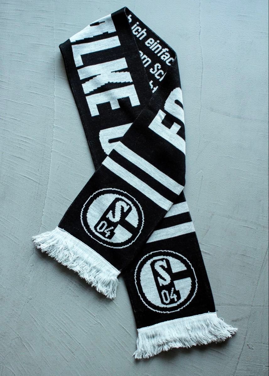 シャルケ04 サッカーマフラー Schalke 04 現地購入 欧州製 即日発送 シャルケ04 サッカーマフラー Schalke 04 現地購入