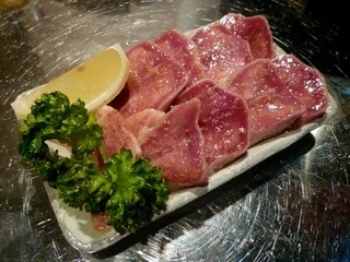 item_image_3
