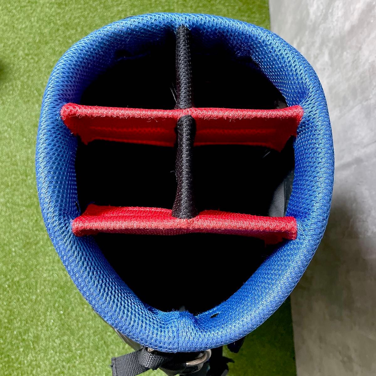 激レア SRIXON MARVEL スパイダーマン コラボ キャディバッグ 激レア SRIXON MARVEL スパイダーマン コラボ キャディバッグ