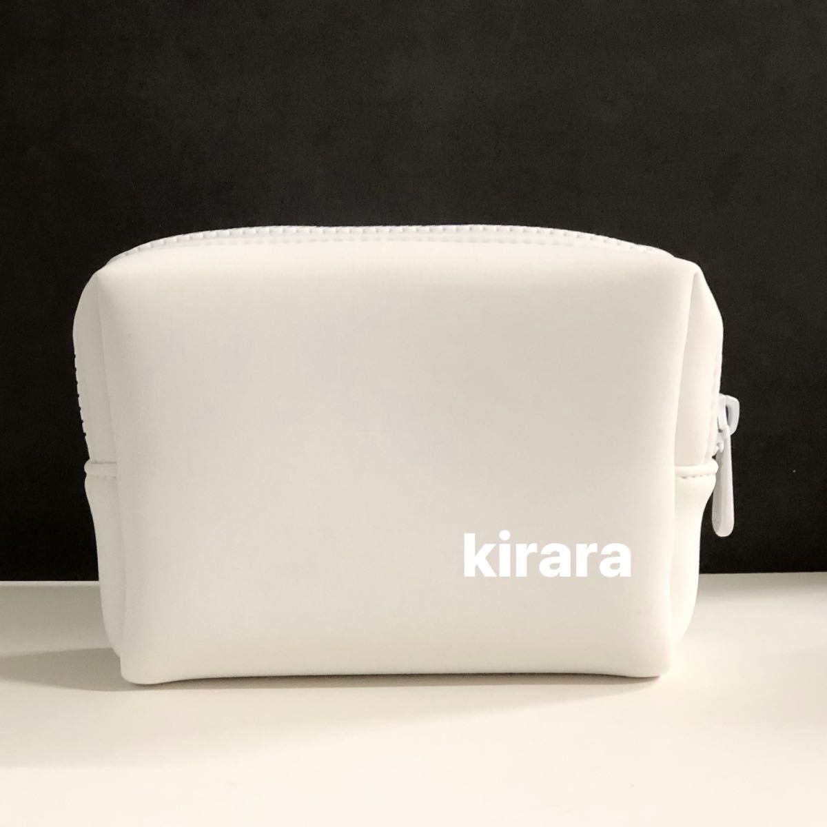 新品箱付】dior ディオール ノベルティ ポーチ ふわふわ コスメ 新品箱付】dior ディオール ノベルティ ポーチ ふわふわ コスメ