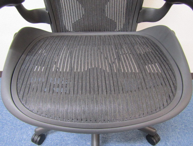 肘付き メッシュ オフィスチェア【中古】HermanMiller【送料無料 肘付き メッシュ オフィスチェア【中古】HermanMiller【送料無料