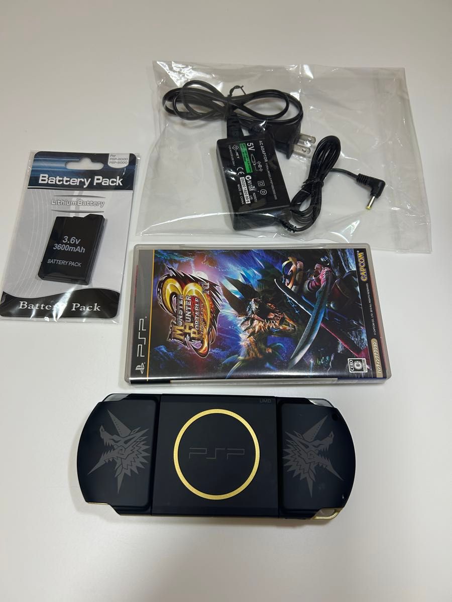 美品 PSP3000 ハンターズモデル 新品充電ケーブル付き 新品 美品 PSP3000 ハンターズモデル 新品充電ケーブル付き 新品