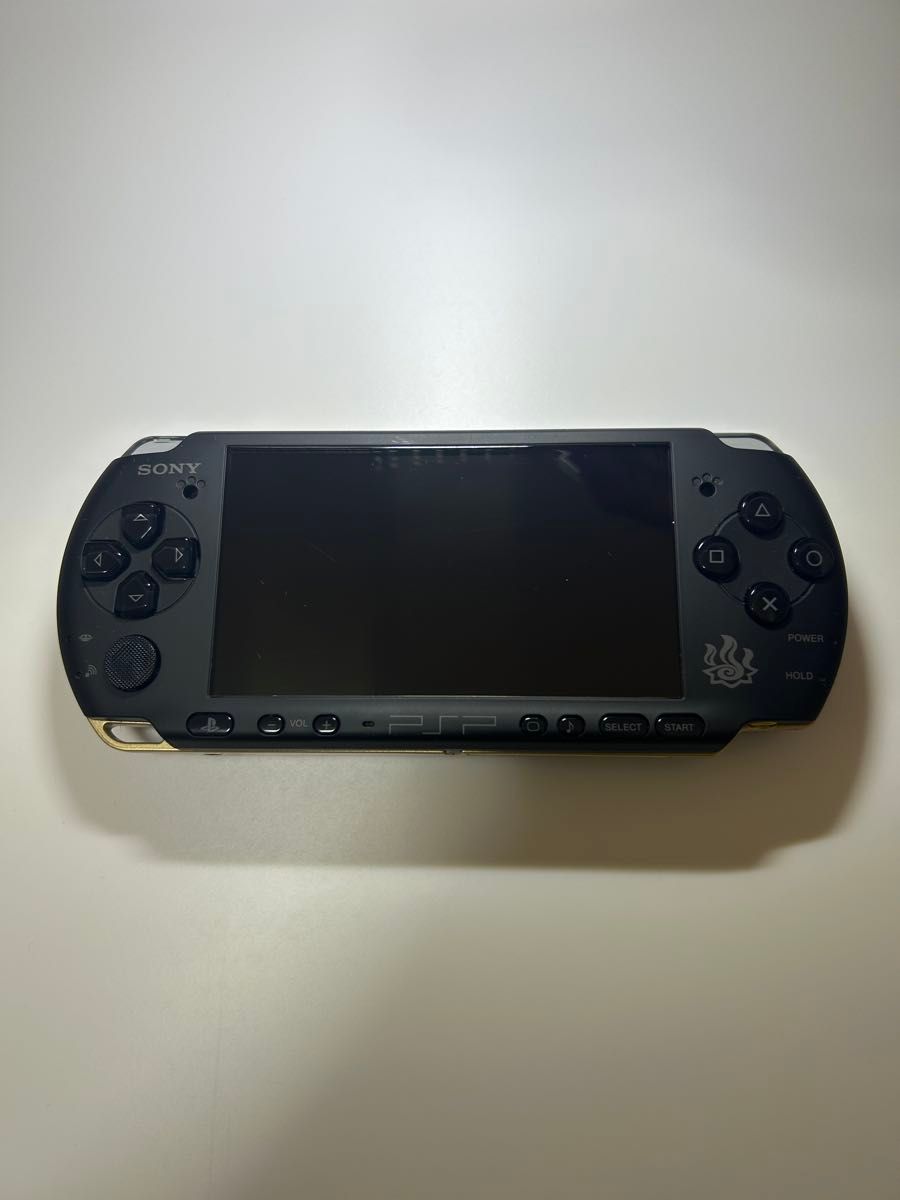 美品 PSP3000 ハンターズモデル 新品充電ケーブル付き 新品 美品 PSP3000 ハンターズモデル 新品充電ケーブル付き 新品