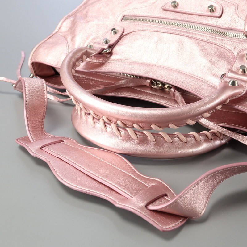 TI3150*イタリア製 BALENCIAGA バレンシアガ ザ・シティ 115748 TI3150*イタリア製 BALENCIAGA バレンシアガ ザ・シティ 115748