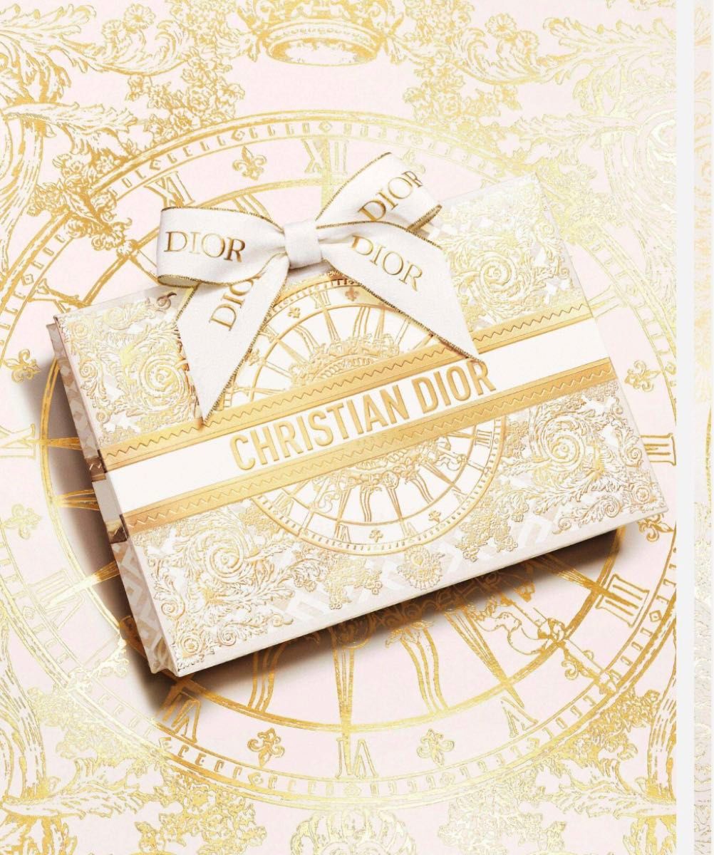 DIOR 2024 HOLIDAY 限定 ショッパー112枚セット DIOR 2024 HOLIDAY 限定 ショッパー112枚セット Dior