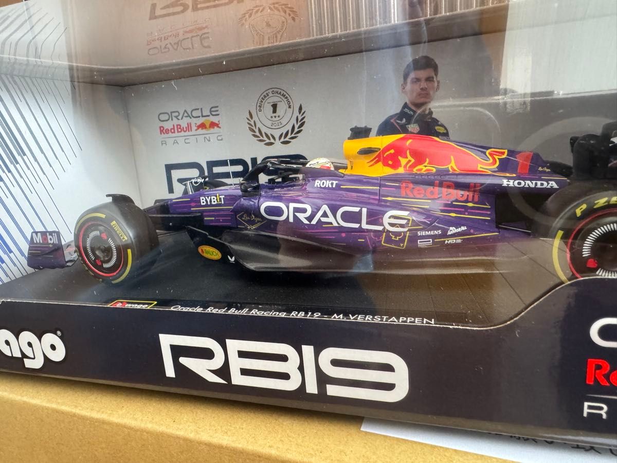 RED BULL F1 RB18 #1 フェルスタッペン はずかしく 日本GP 2022 RED BULL F1 RB18 #1 フェルスタッペン はずかしく 日本GP 2022
