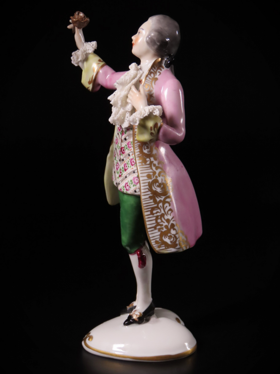 ONE'S】ドイツ名窯 Volkstedt フォルクシュテット 希少作品 ONE'S】ドイツ名窯 Volkstedt フォルクシュテット 希少作品