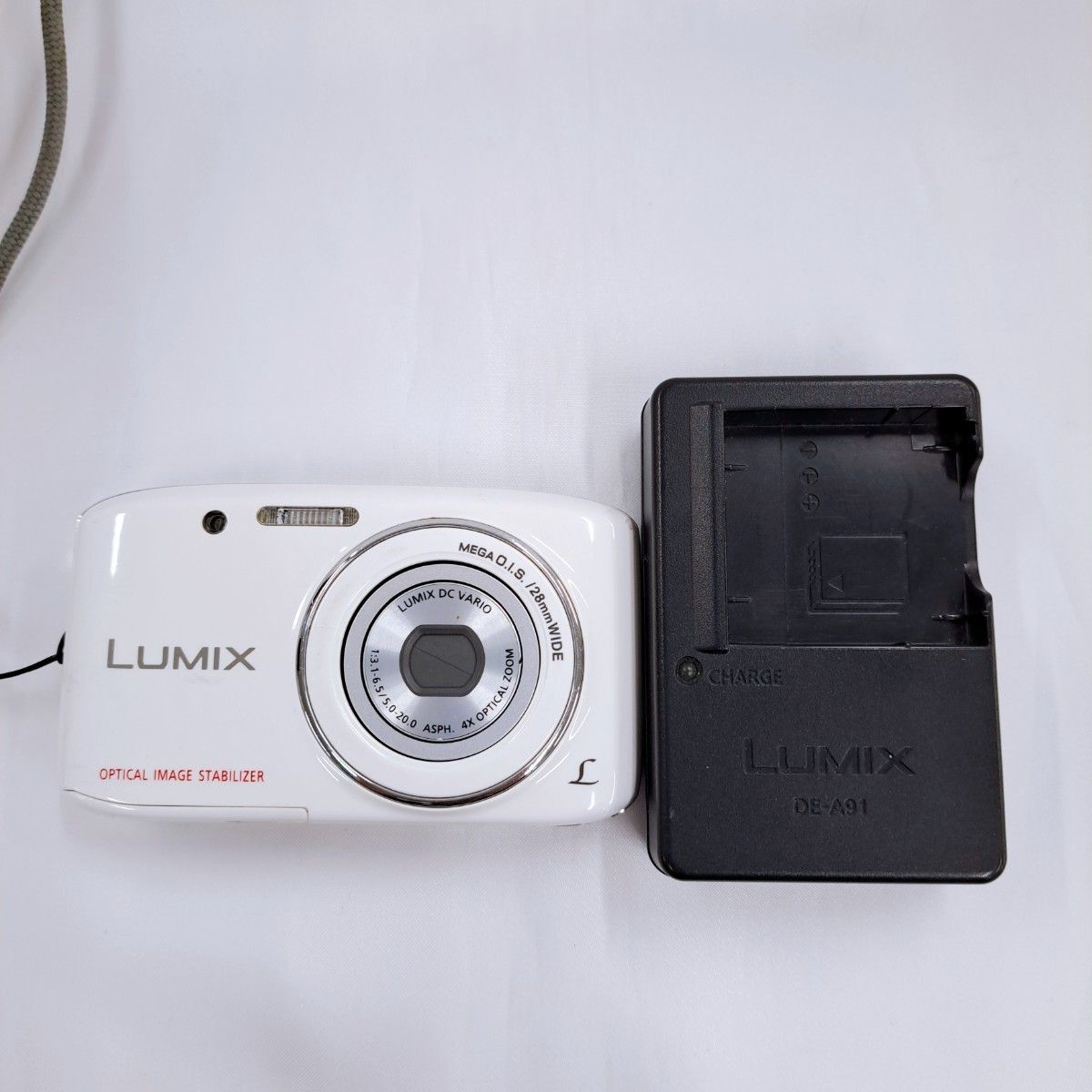 Panasonic LUMIX ルミックス DMC-S2 コンパクトデジタルカメラ Panasonic LUMIX ルミックス DMC-S2 コンパクトデジタルカメラ