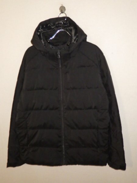 z7250UNIQLO★ユニクロ★ダウン★パーカージップジャケット★黒色★サイズL★人気★激安
