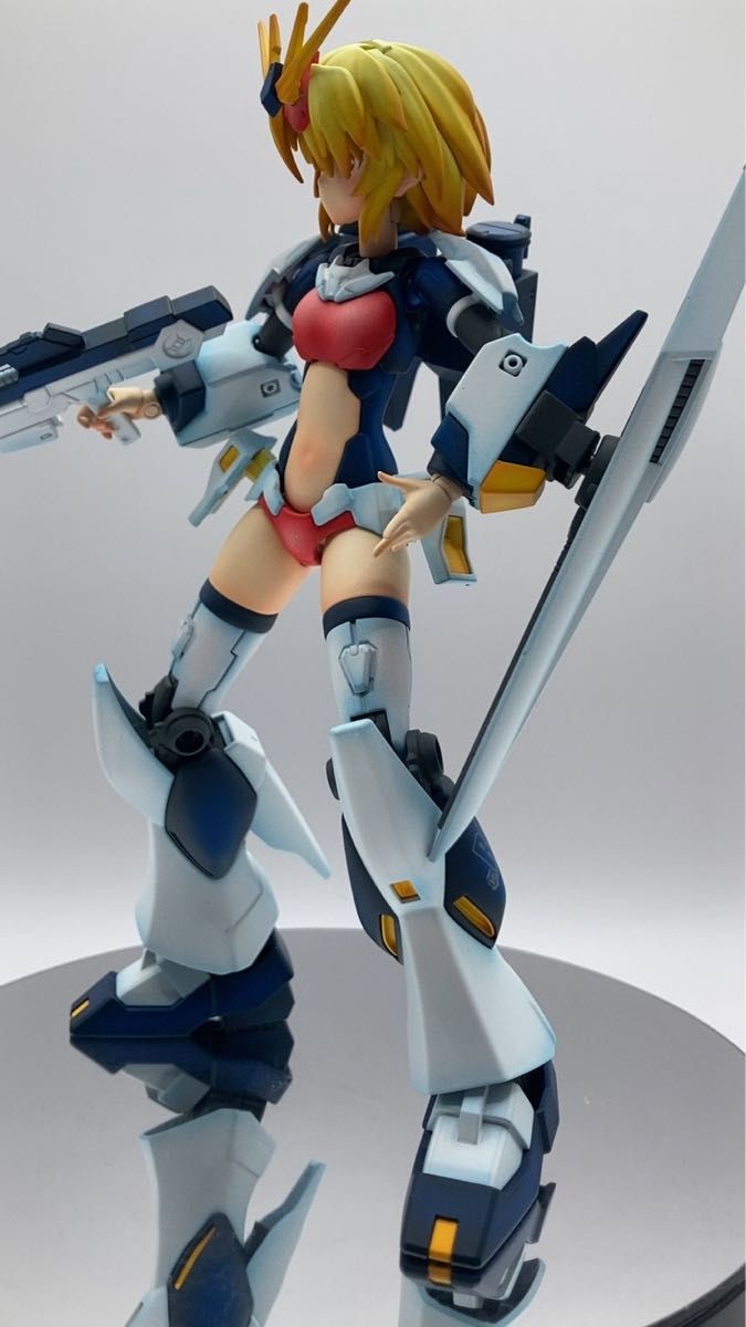 ガンプラ 完成品 νガンダム 30MS SISTERS