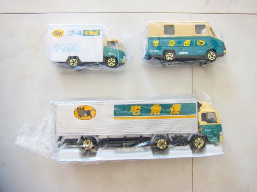 店舗良い 未使用】非売品 クロネコヤマト 10t フルセット ミニカー 商用車、公用車