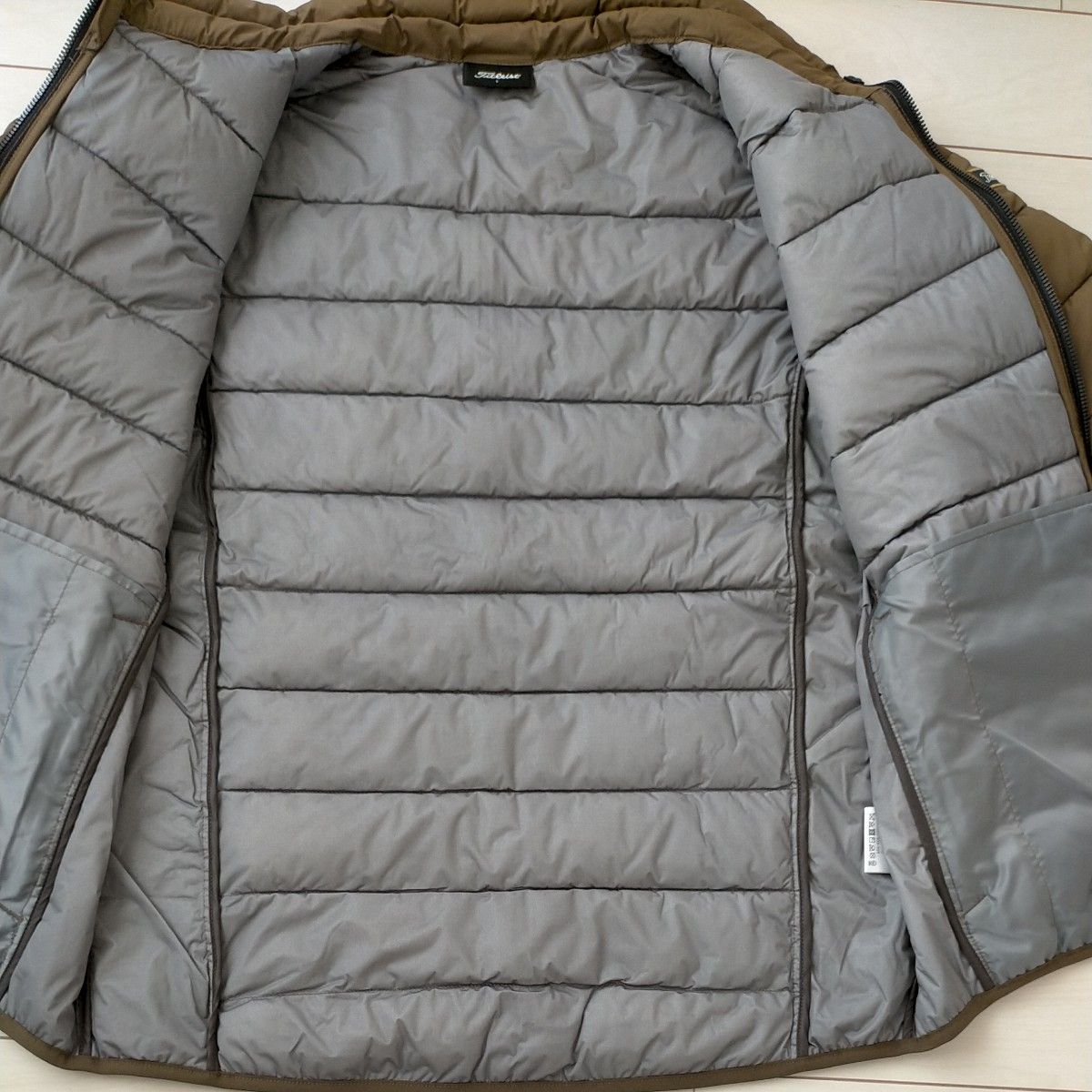 新品 タイトリスト ゴルフ メンズウェア 軽量ダウン ゴルフ 新品 タイトリスト ゴルフ メンズウェア 軽量ダウン ゴルフ