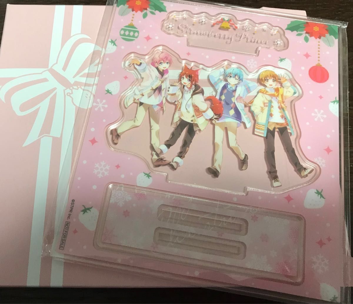 すとぷり クリスマスグッズ 莉犬くん 缶バッジ コレクション