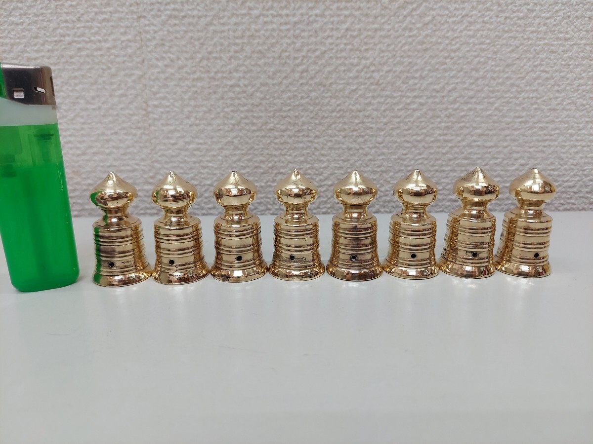 小ぶりの　擬宝珠　ぎぼし　釘穴付　真鍮鋳物　磨き　直径八分　約２４ミリ　８個組　廃盤　金具　神棚　寺社　装飾金物　高欄　欄干