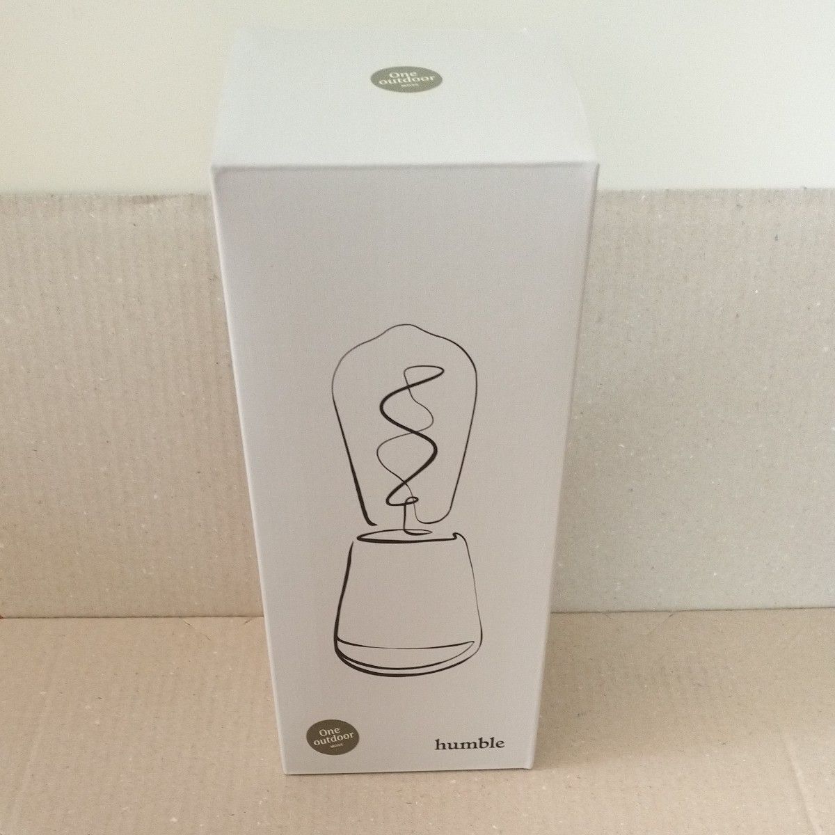 ◎樹木の葉をイメージした模様 テーブルランプ 照明 新登場 ◎樹木の葉をイメージした模様 テーブルランプ 照明 新登場