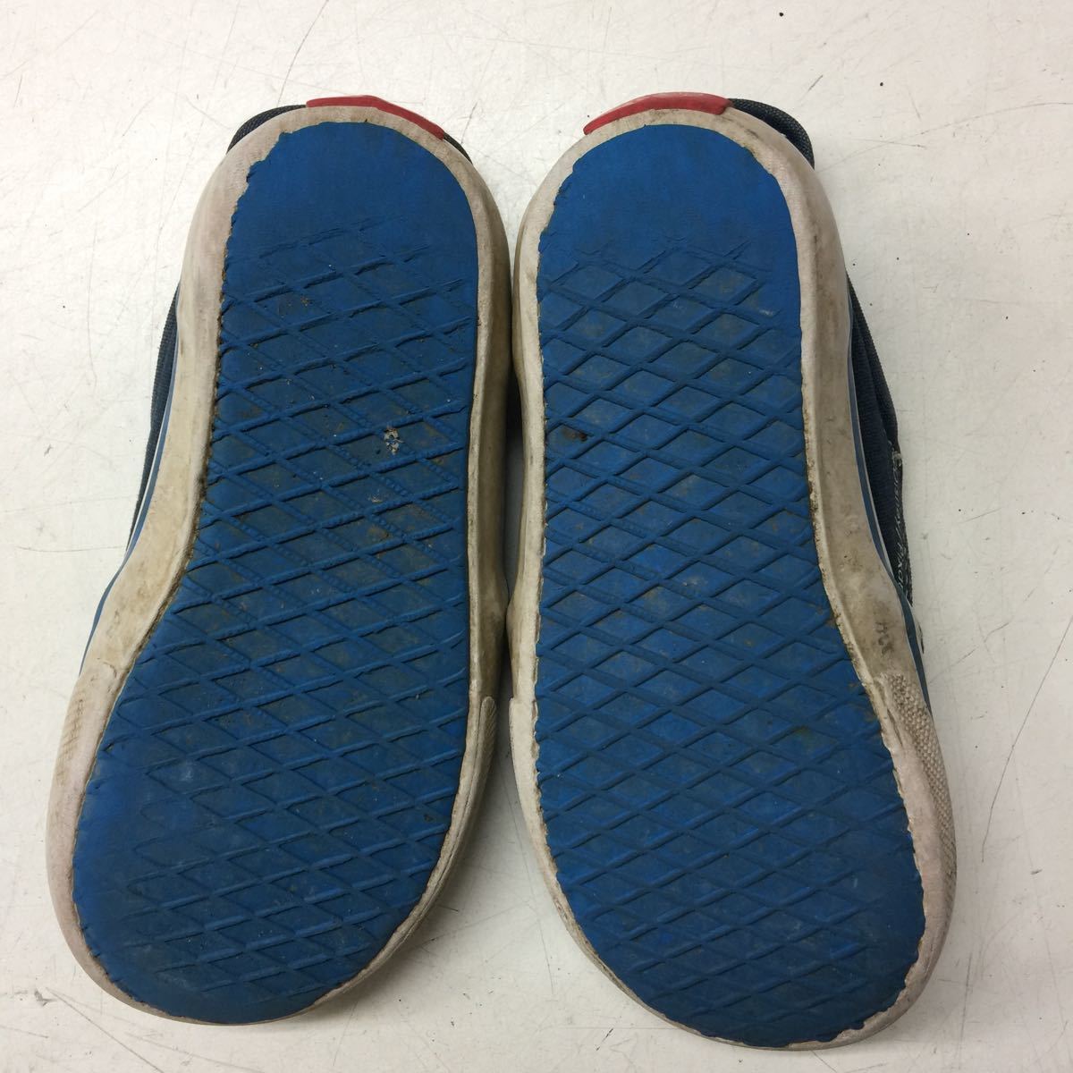 ヤフオク 送料無料 Vans バンズ ディズニー モンスターズ ヤフオク 送料無料 Vans バンズ ディズニー モンスターズ