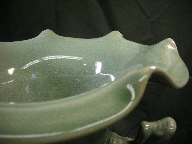  celadon ear attaching large "hu" pot crane map ... decoration carving ornament "hu" pot height 65.