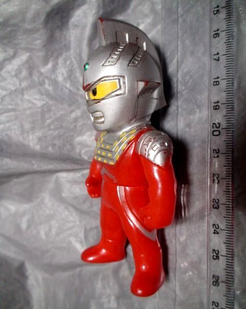 ウルトラセブンb20-1バンダイ 怪獣 SDウルトラセブン ソフビ 人形 1994年_画像8