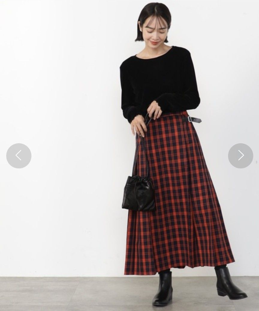 美品】FOUND GOOD ファウンドグッド オレンジ ネイビー 濃紺 美品】FOUND GOOD ファウンドグッド オレンジ ネイビー 濃紺