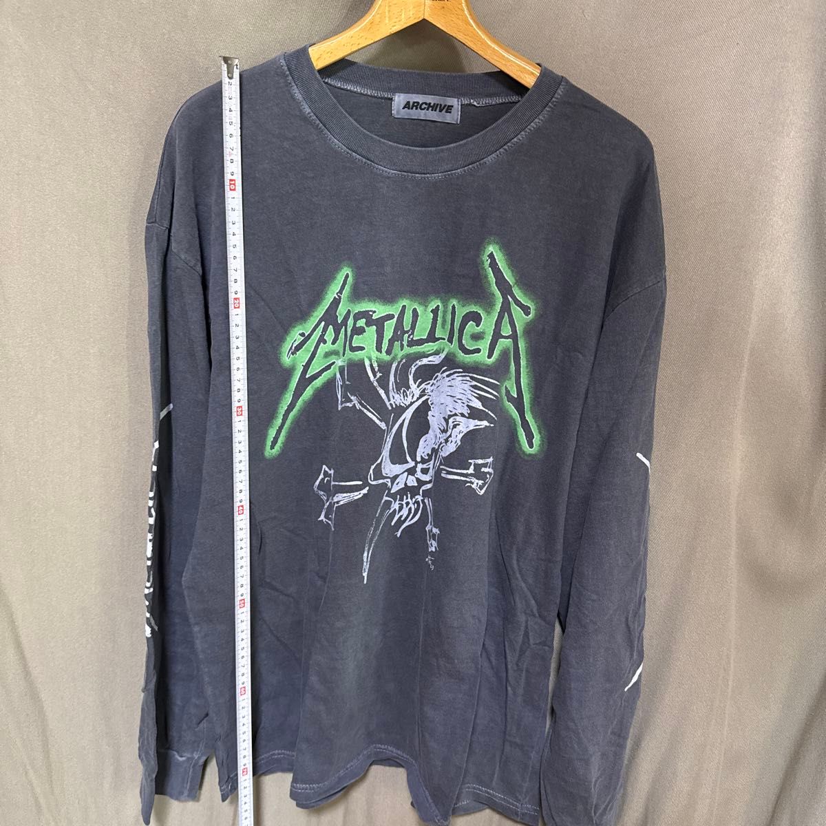 メタリカ archive アーカイブ Metallica ロンT グレー 古着 メタリカ archive アーカイブ Metallica ロンT グレー 古着