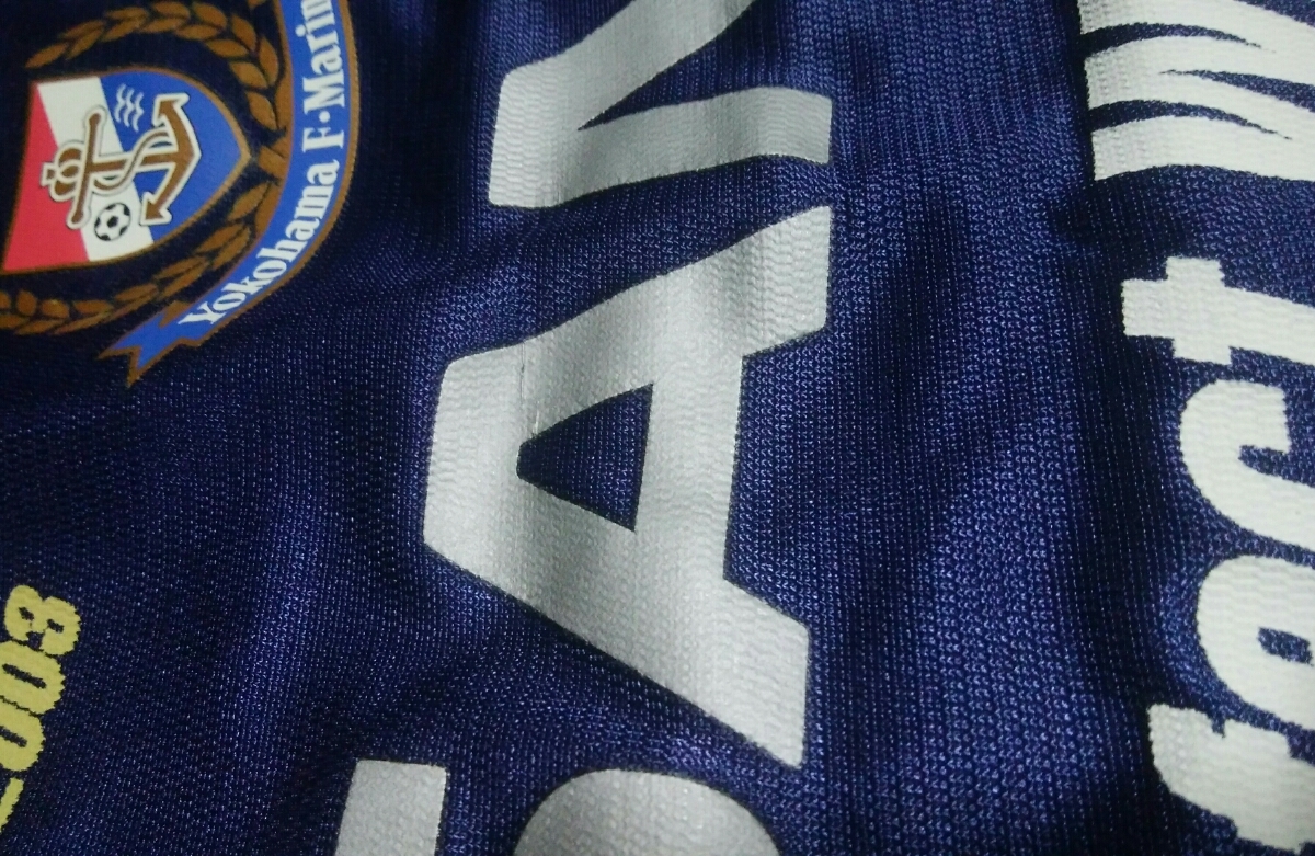 タグは ヤフオク! 値下げ交渉 2003年 完全優勝記念 横浜Fマリノス ... こちらの 2003年1stステージ優勝記念Tシャツ Lサイズ